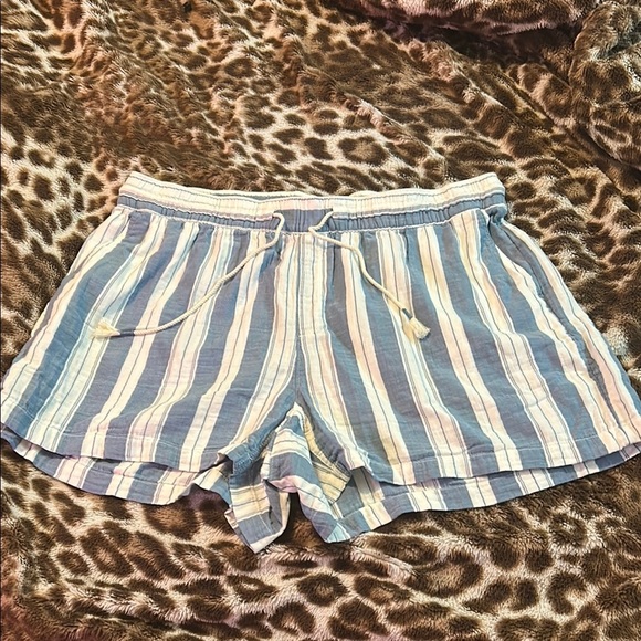 Old Navy Shirt and Shorts Set - Picture 1 of 8